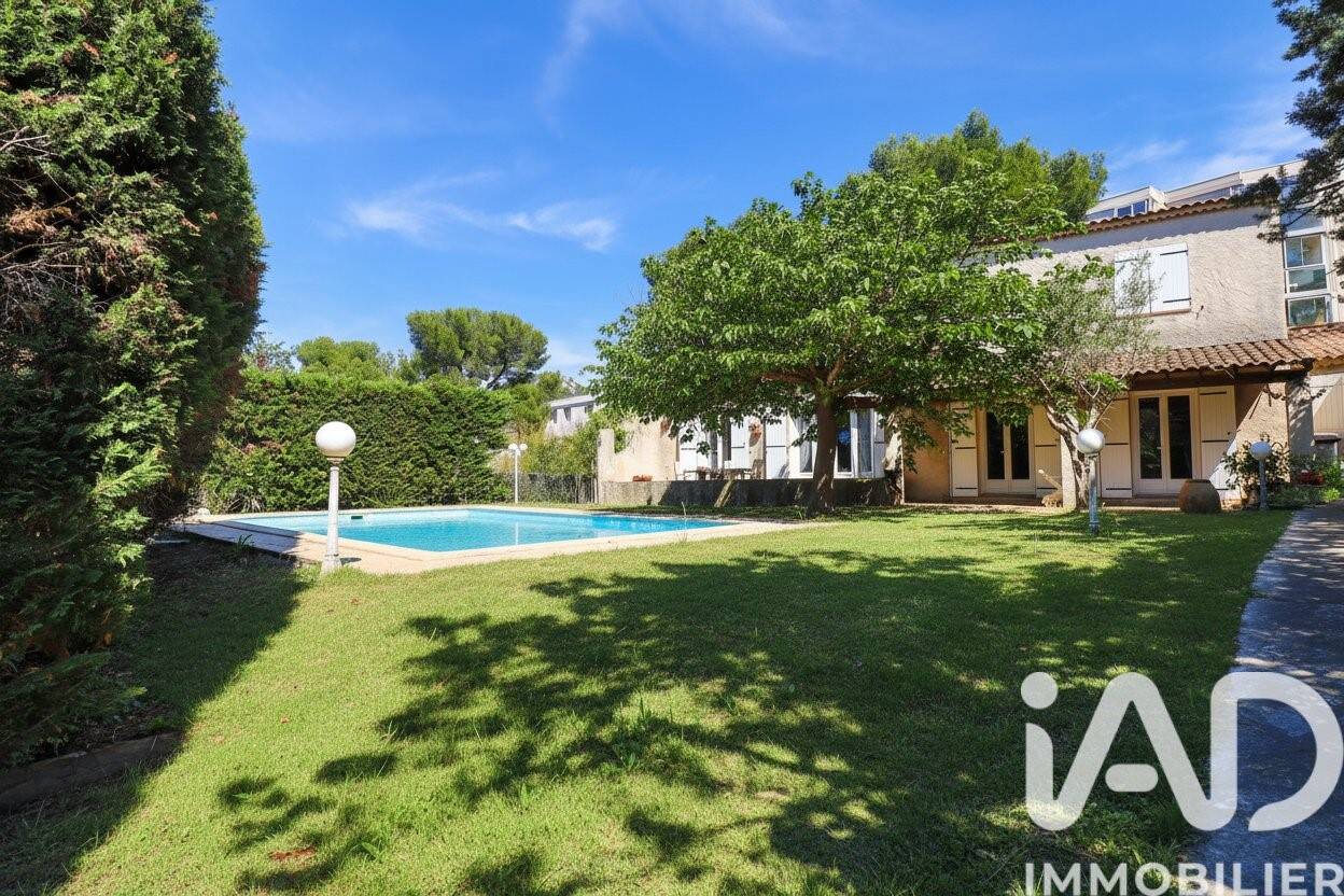 Maison 6 pièces 163 m² · à Marseille 9ème Arrondissement · 162,6 m² · 660 000 €