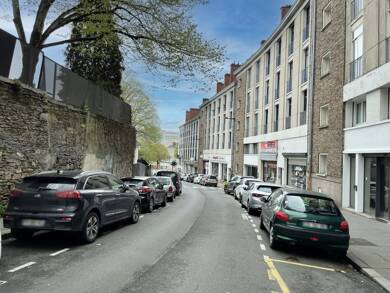 Local commercial à louer 1 040 € 80 m² de surface de vente Nantes 44000