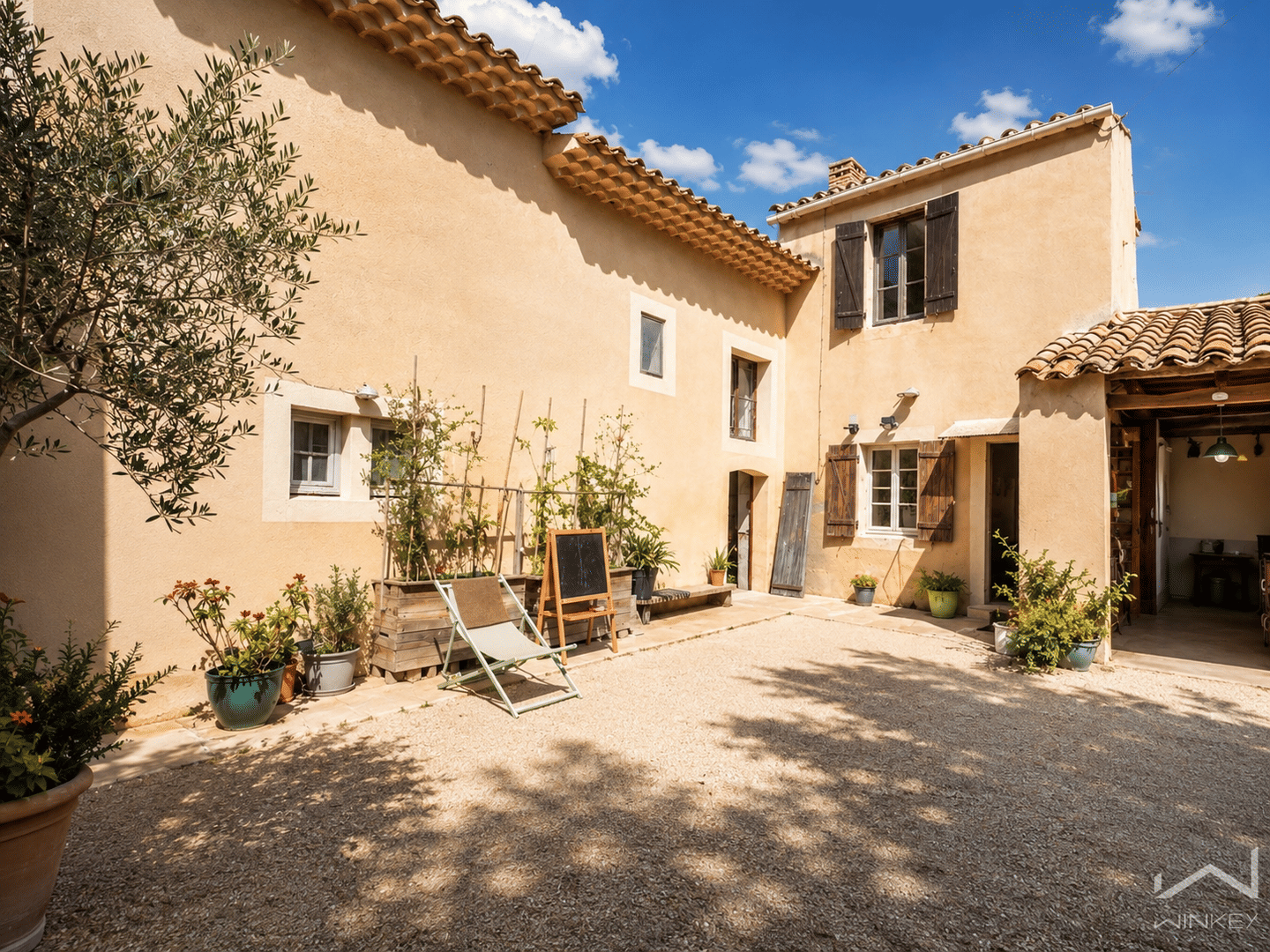 Maison 7 pièces 226 m² · à Bollène · 226 m² · 187 900 €