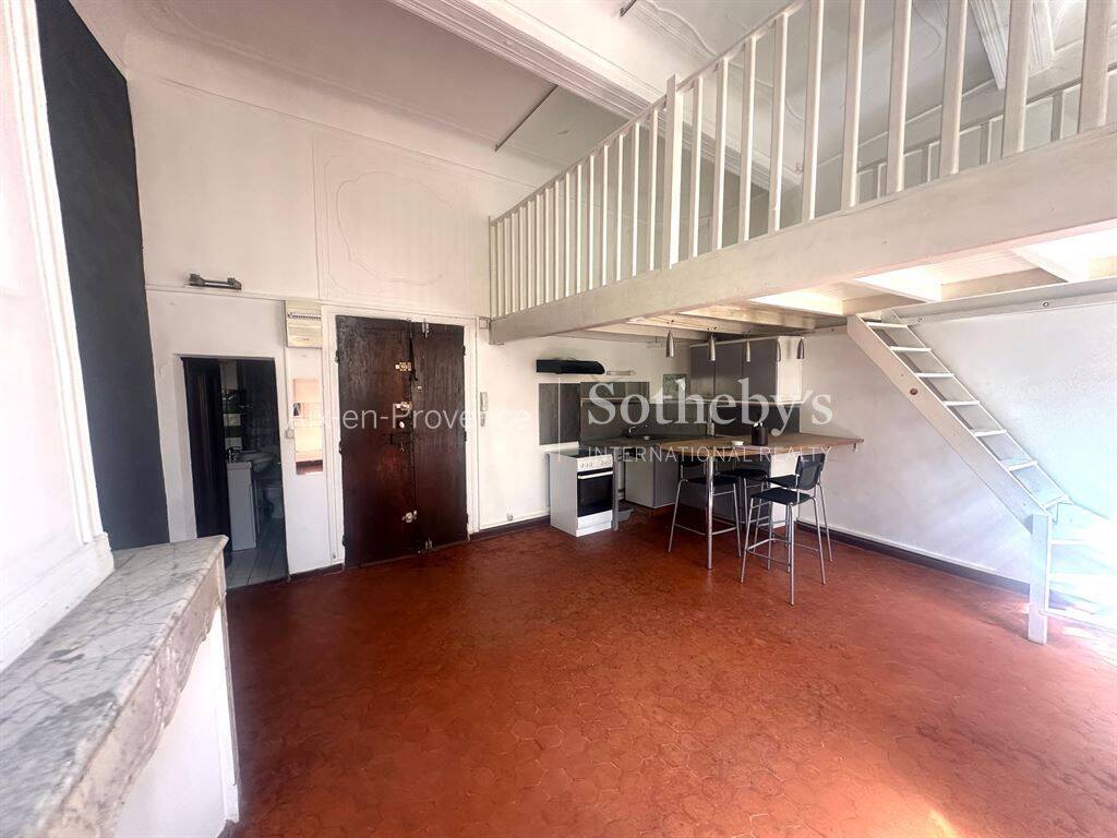 Appartement 2 pièces 30 m² · à Aix-en-Provence · 30 m² · 850 €