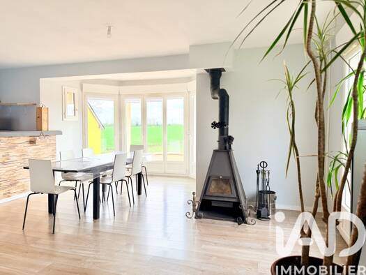 Maison à vendre 178 000 € 4 pièces 3 chambres 98 m² 584 m² de terrain Cempuis 60210