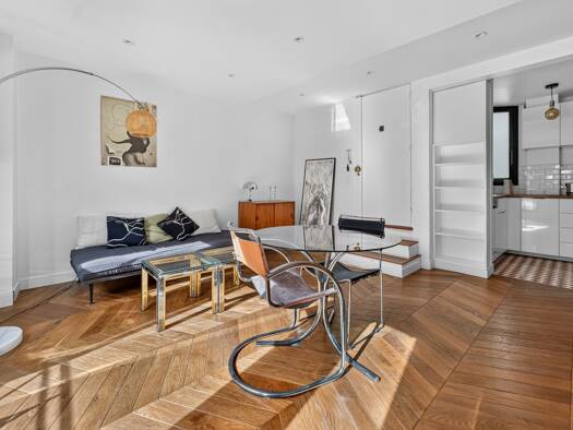 Duplex à vendre 529 000 € 2 pièces 1 chambre 42 m² Étage 2/5 Courcelles-Wagram Paris 17ème arrondissement 75017