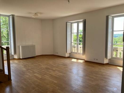 Duplex à vendre 115 000 € 4 pièces 3 chambres 105 m² Étage 3/3 Trélissac 24750