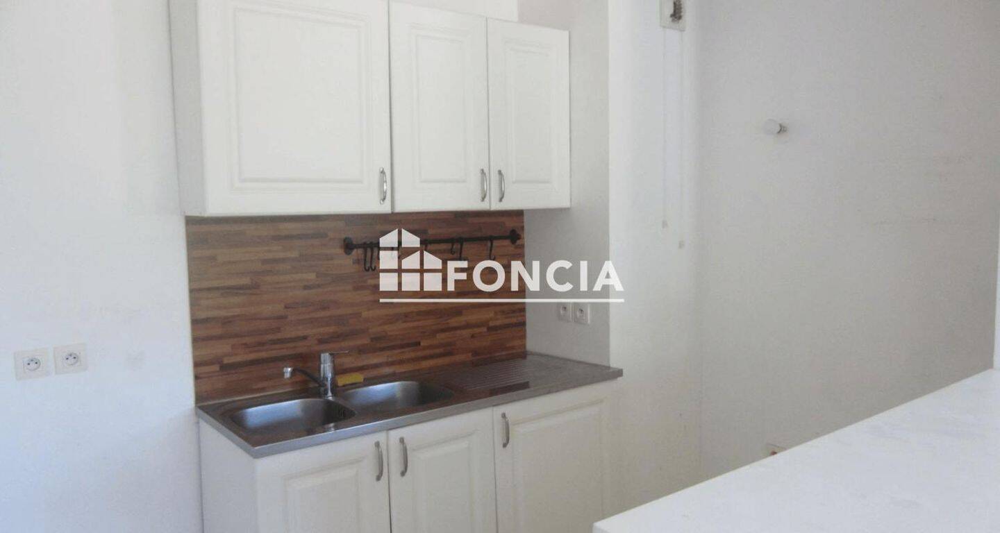 Appartement 2 pièces 42 m² · à Noisiel · 41,9 m² · 850 €