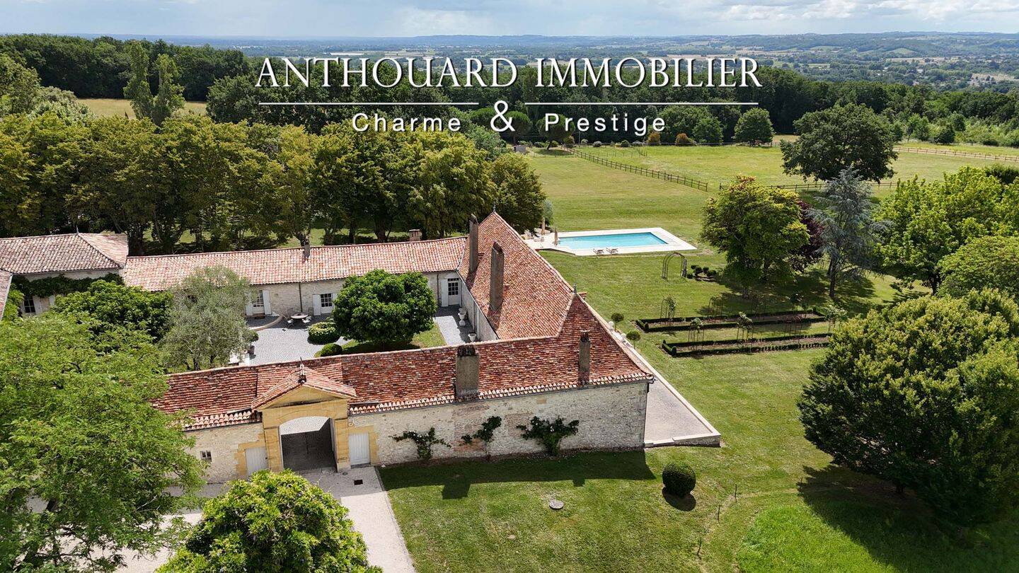 Maison 12 pièces 550 m² · à Port-Sainte-Foy-Et-Ponchapt · 550 m² · 1 860 000 €
