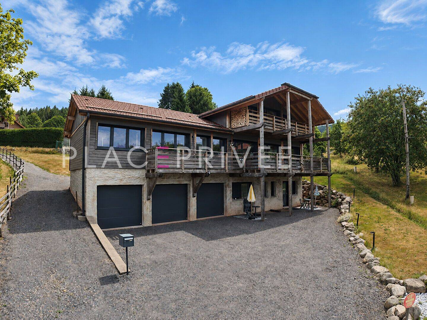 Maison 7 pièces 167 m² · à Gérardmer · 167 m² · 1 385 000 €