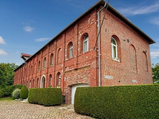 Immeuble à vendre 656 250 € 650 m² Ligny-en-Cambrésis 59191