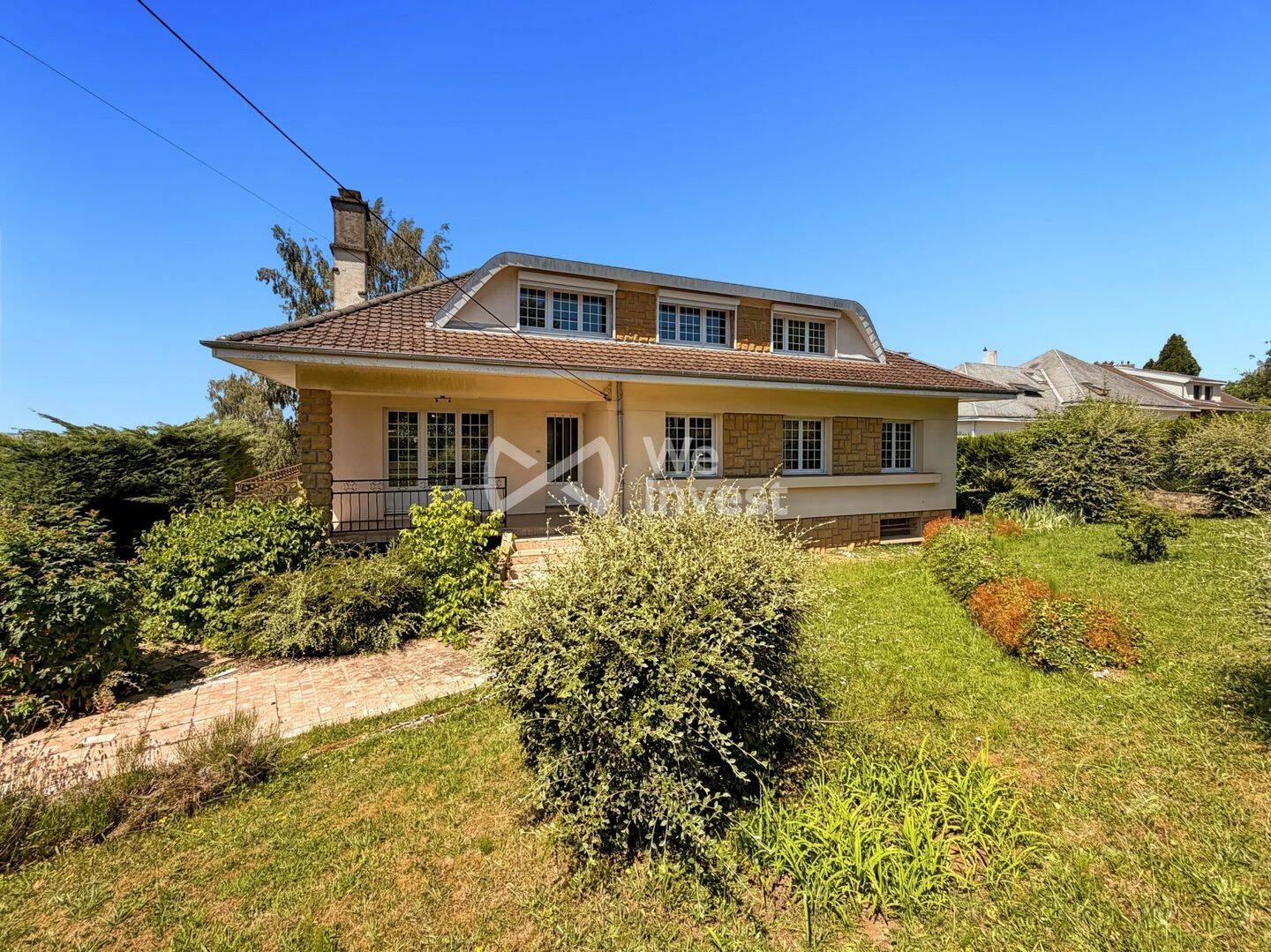 Maison 9 pièces 180 m² · à Aiglemont · 180 m² · 259 900 €