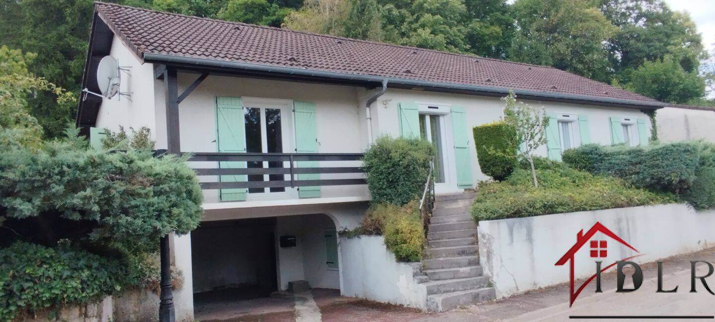 Maison 6 pièces 124 m² · à Neuilly-sur-Suize · 124 m² · 138 000 €