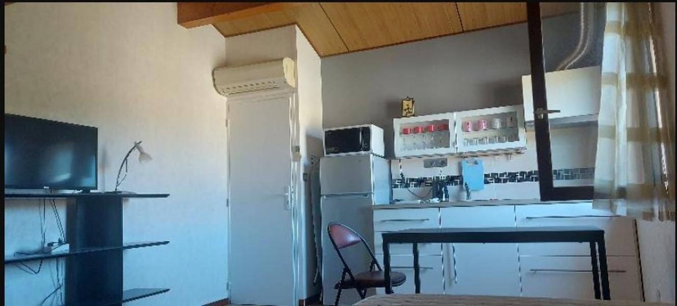 Appartement 1 pièce 26 m² · à Eysines · 26 m² · 425 €