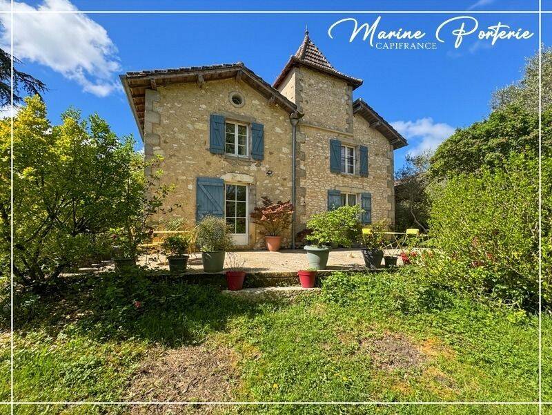 Maison 8 pièces 240 m² · à Lavardens · 240 m² · 349 000 €