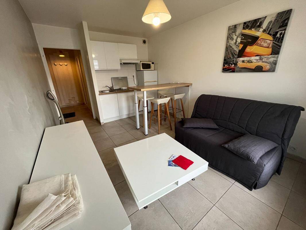 Appartement 1 pièce 21 m² · à Les Sables-d'Olonne · 21 m² · 545 €