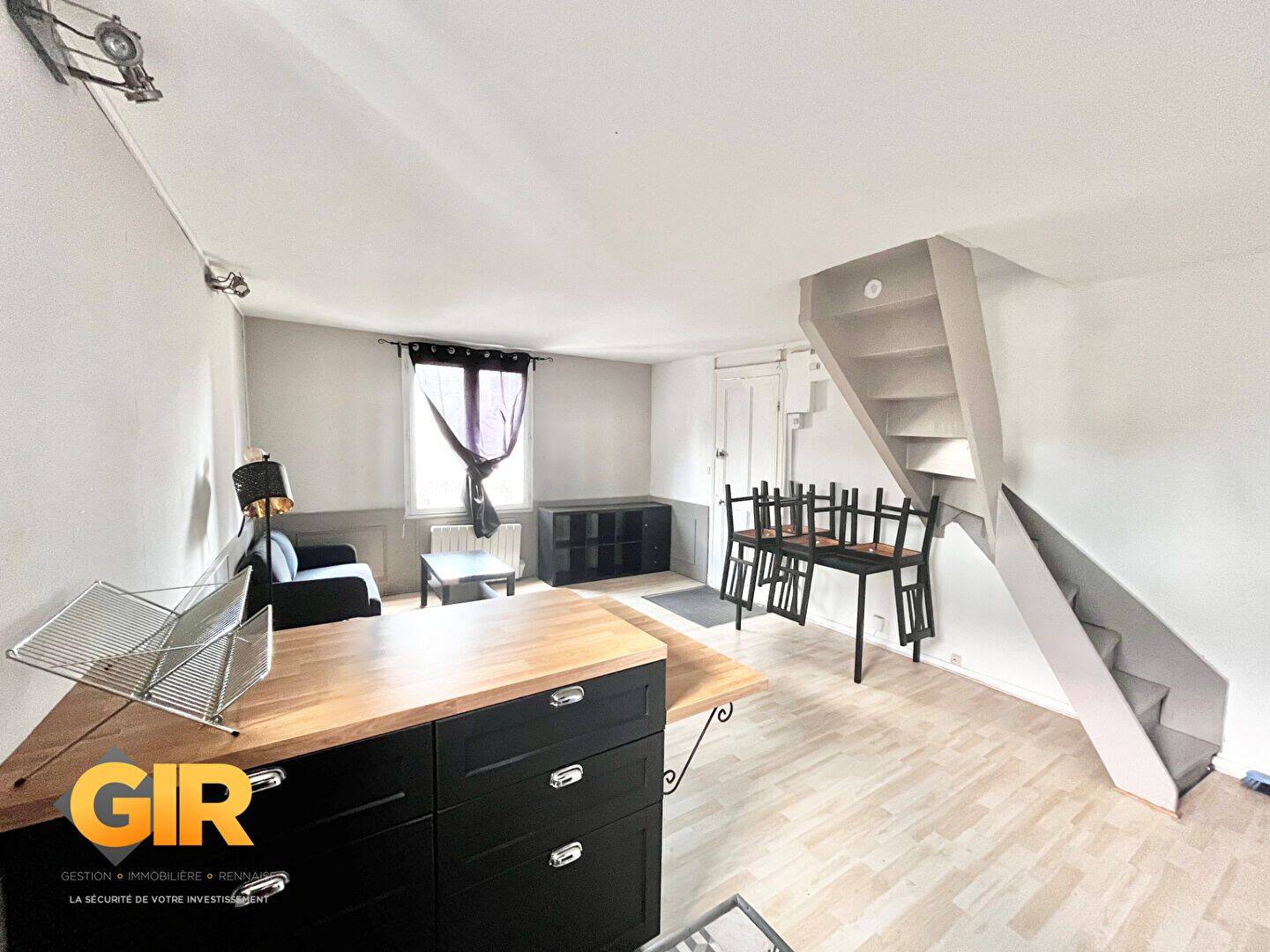 Appartement 1 pièce 29 m² · à Rennes · 28,5 m² · 606 €
