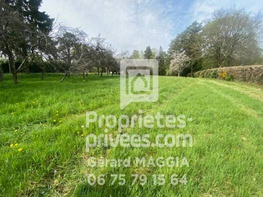 Terrain constructible à vendre 123 000 € 2 530 m² de terrain Molac 56230