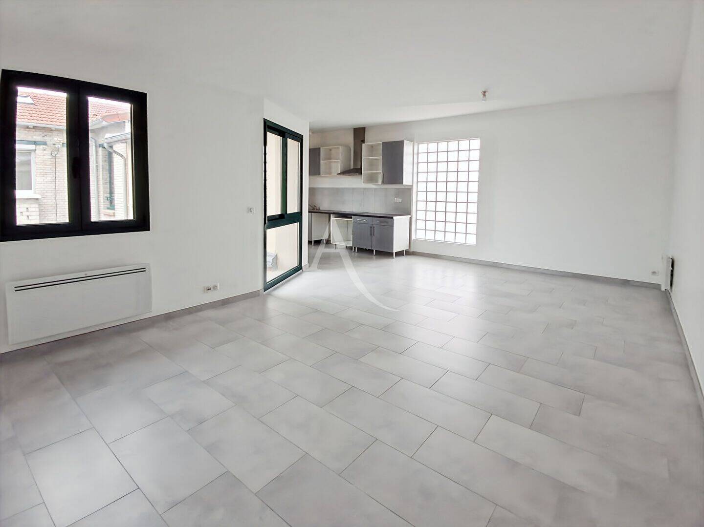 Appartement 4 pièces 84 m² · à Suresnes · 84 m² · 2 200 €