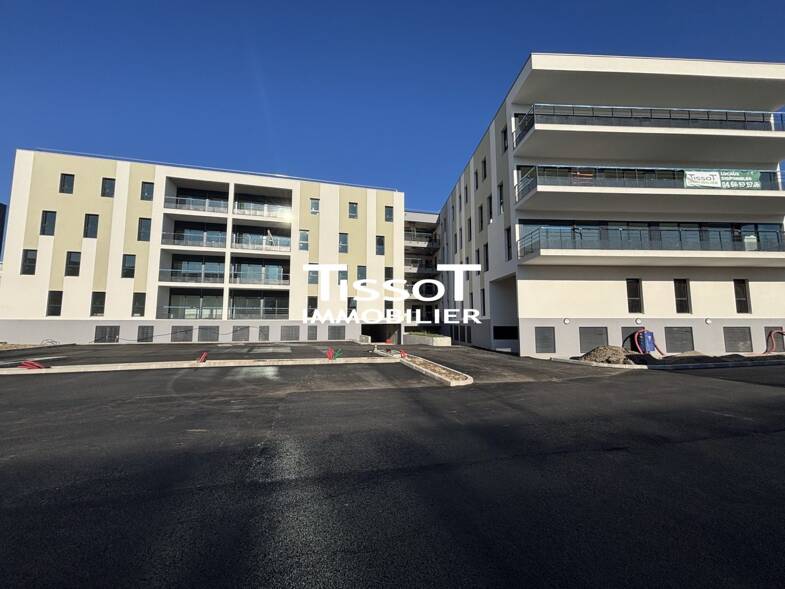 Espace bureau à vendre 130 664 € 42 m² de bureaux Beausoleil Nîmes 30000