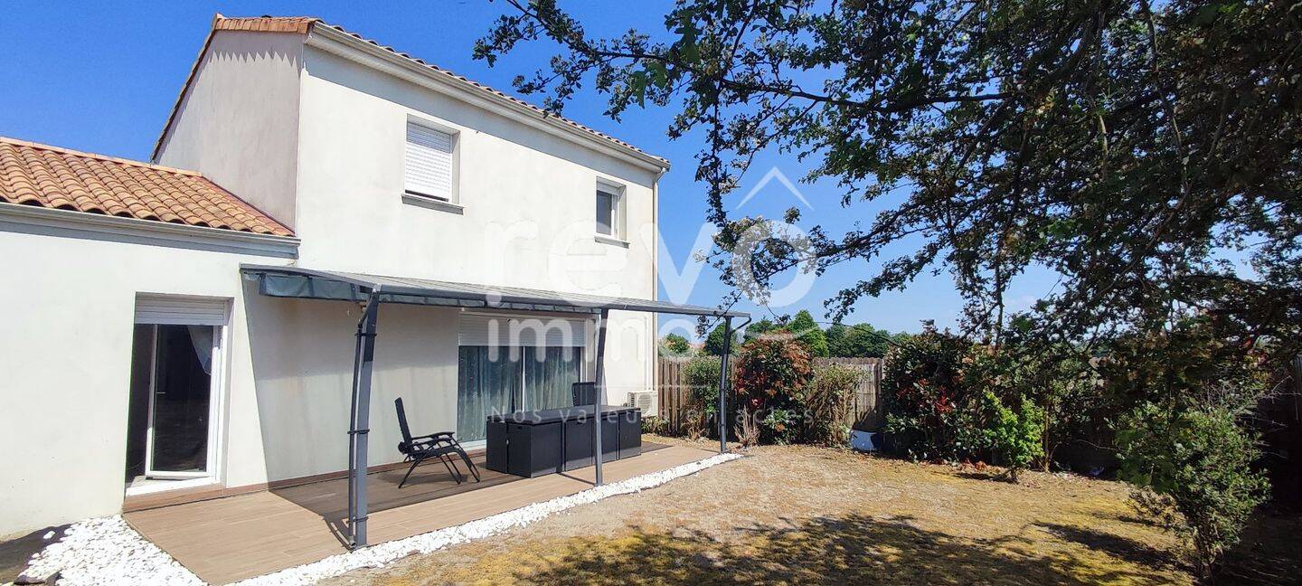 Maison 5 pièces 92 m² · à La Chevrolière · 92 m² · 298 000 €
