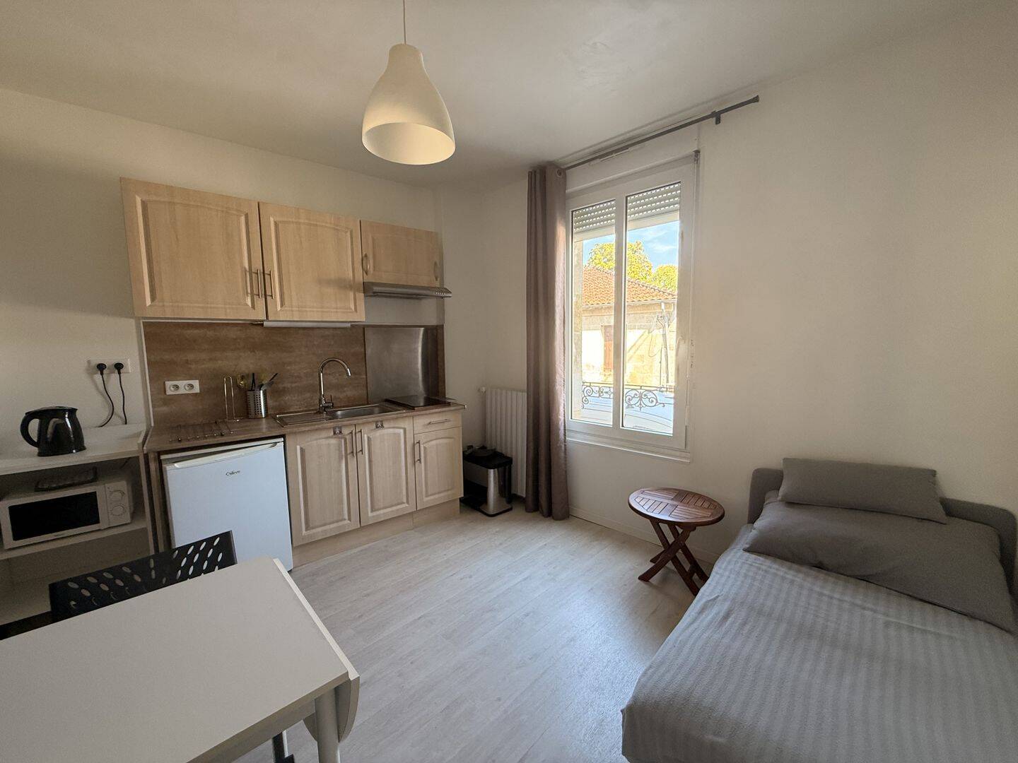 Appartement 1 pièce 23 m² · à Bordeaux · 23,1 m² · 595 €