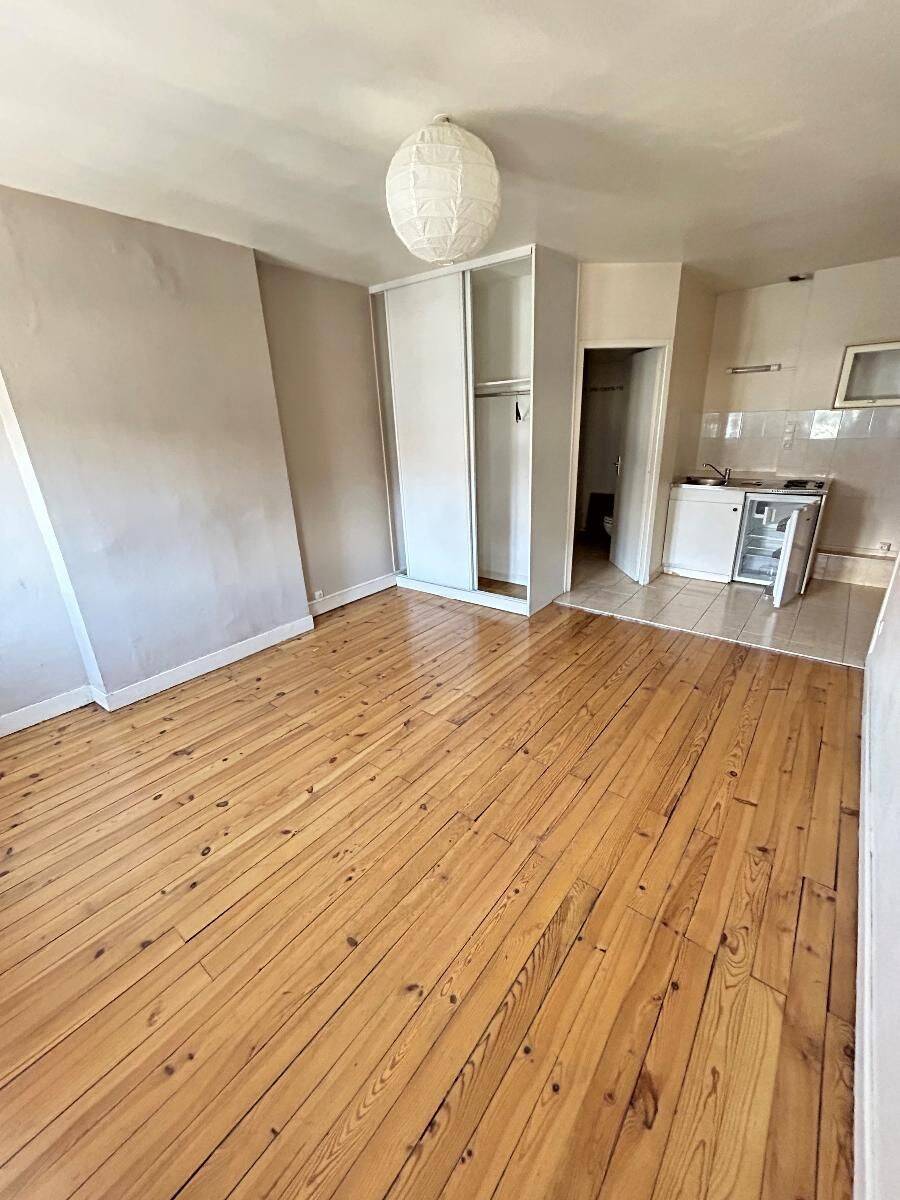Appartement 1 pièce 28 m² · à Lyon 6ème Arrondissement · 27,9 m² · 690 €