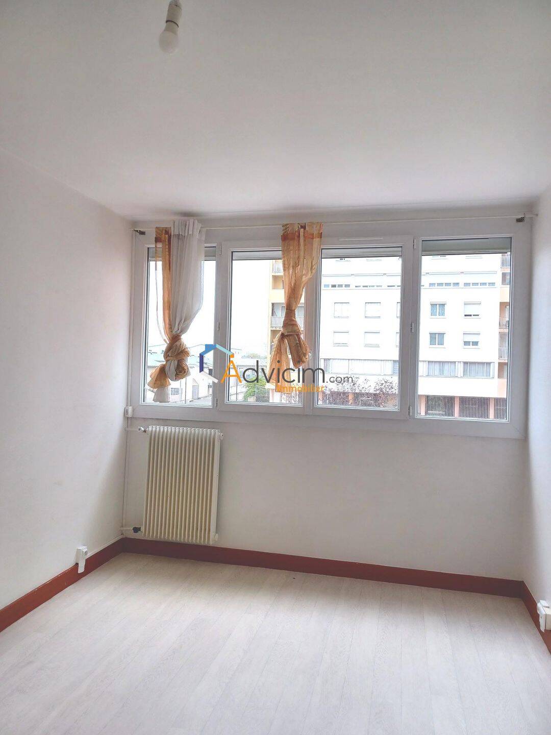 Appartement 2 pièces 45 m² · à Orléans · 44,6 m² · 65 500 €