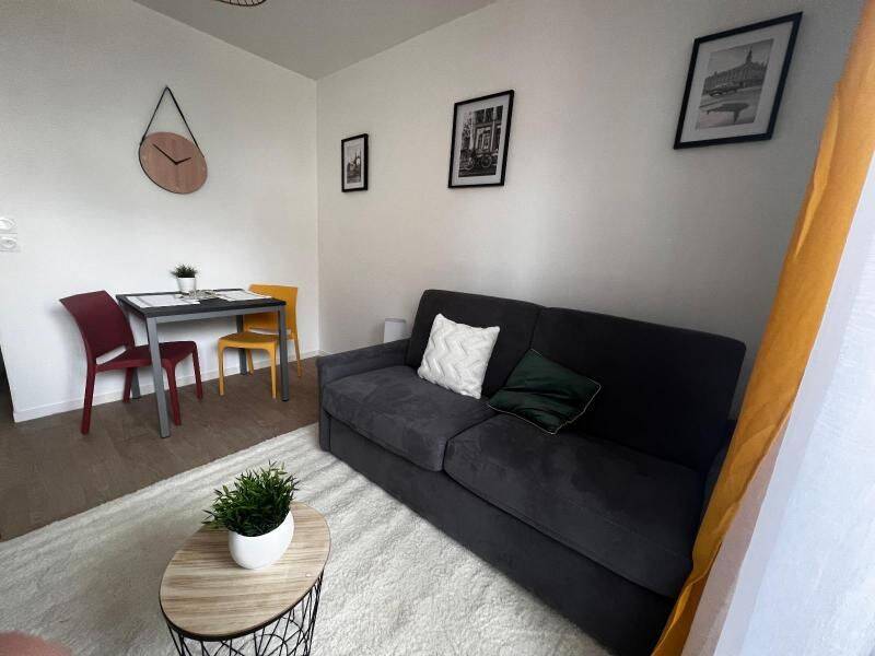 Appartement 1 pièce 21 m² · à Dijon · 20,6 m² · 365 €