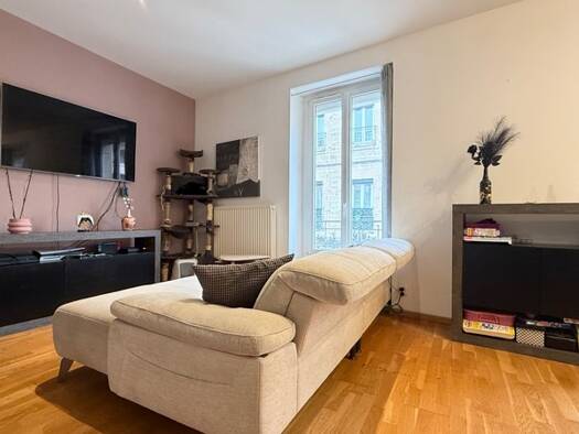 Duplex à vendre 99 000 € 4 pièces 3 chambres 77 m² Étage 1/1 Chazeau Firminy 42700