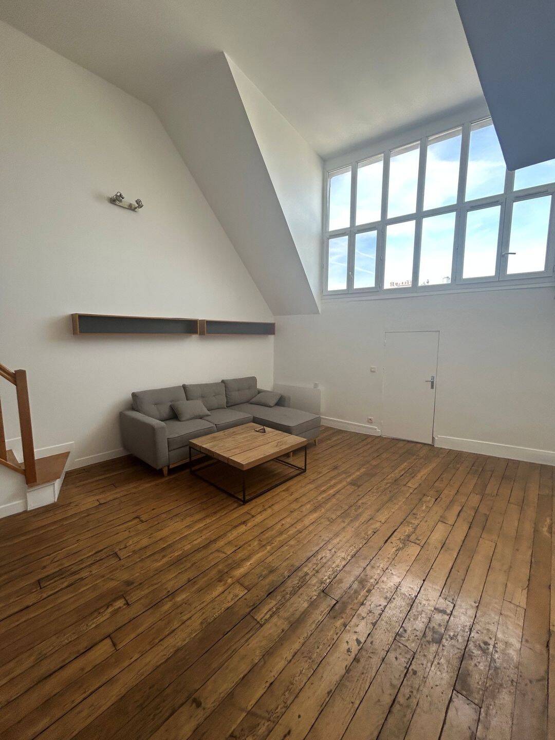 Appartement 2 pièces 46 m² · à Paris 10ème Arrondissement · 46,5 m² · 2 200 €/mois
