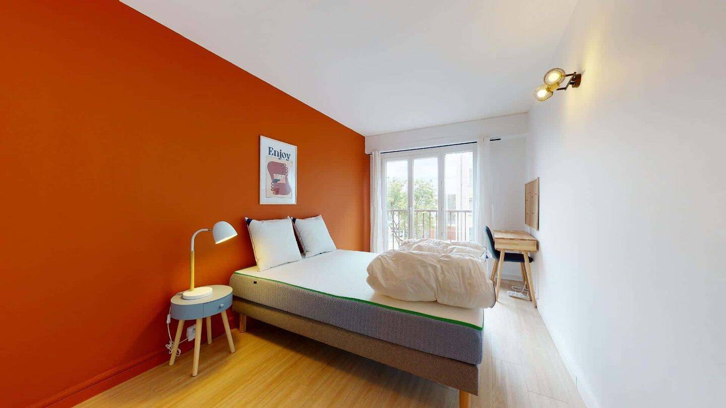 1 pièce 15 m² · à Marseille 1er Arrondissement · 15 m² · 560 €/mois