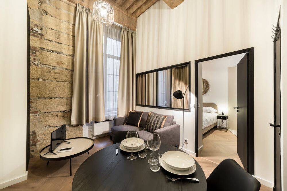 Appartement 2 pièces 25 m² · à Lyon 1er Arrondissement · 25 m² · 1 200 €/mois