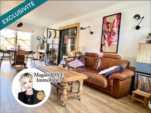 Maison de ville à vendre 219 900 € 7 pièces 3 chambres 116 m² 120 m² de terrain Gare Béthune 62400