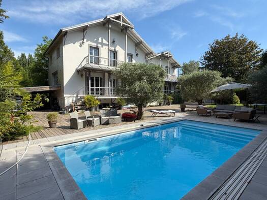 Maison à vendre 1 740 000 € 9 pièces 5 chambres 360 m² 1 024 m² de terrain Petit Lac-Plaine Gavinot Soisy-sous-Montmorency 95230