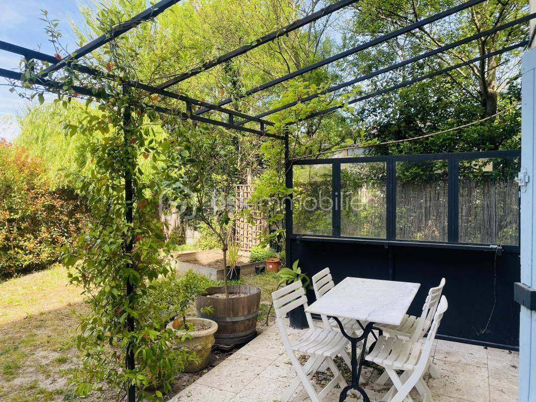 Maison 2 pièces 40 m² · à Noves · 40,3 m² · 235 000 €