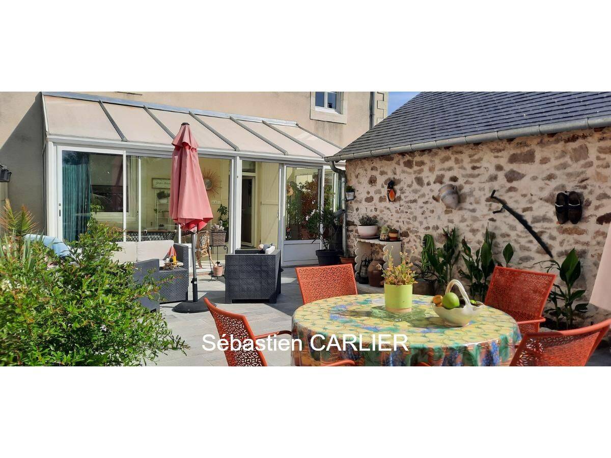 Maison 6 pièces 128 m² · à Morannes sur Sarthe-Daumeray · 128 m² · 189 000 €