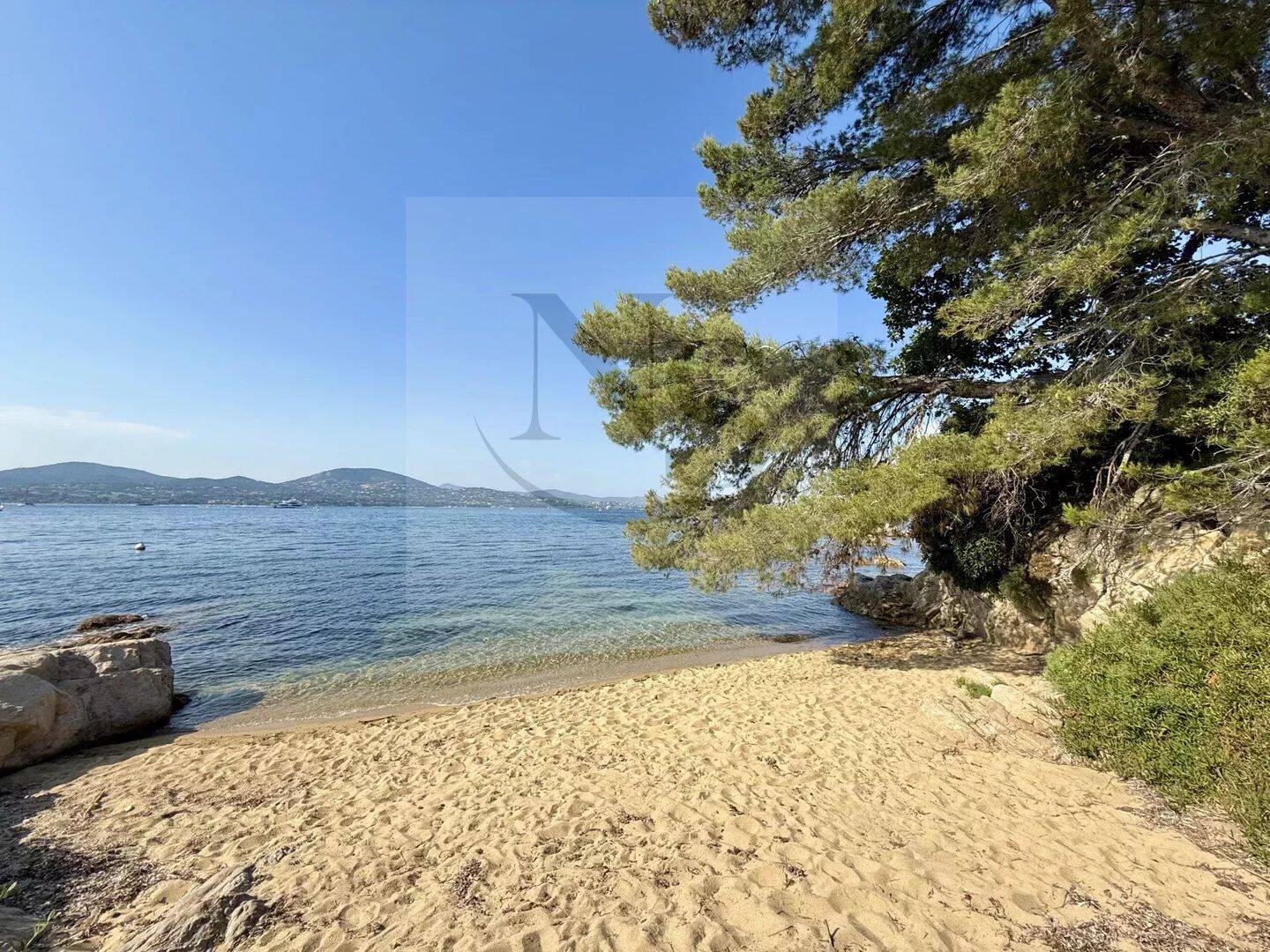 Maison 6 pièces 200 m² · à Saint-Tropez · 200 m² · 7 800 000 €