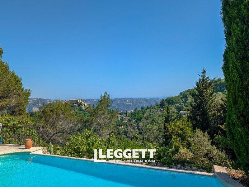 Maison 6 pièces 210 m² · à Carros · 210 m² · 895 000 €