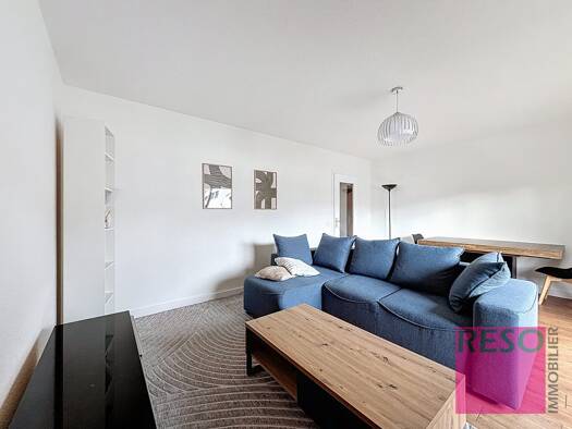 Appartement à louer 1 580 € 3 pièces 2 chambres 64 m² 1er étage Annemasse 74100