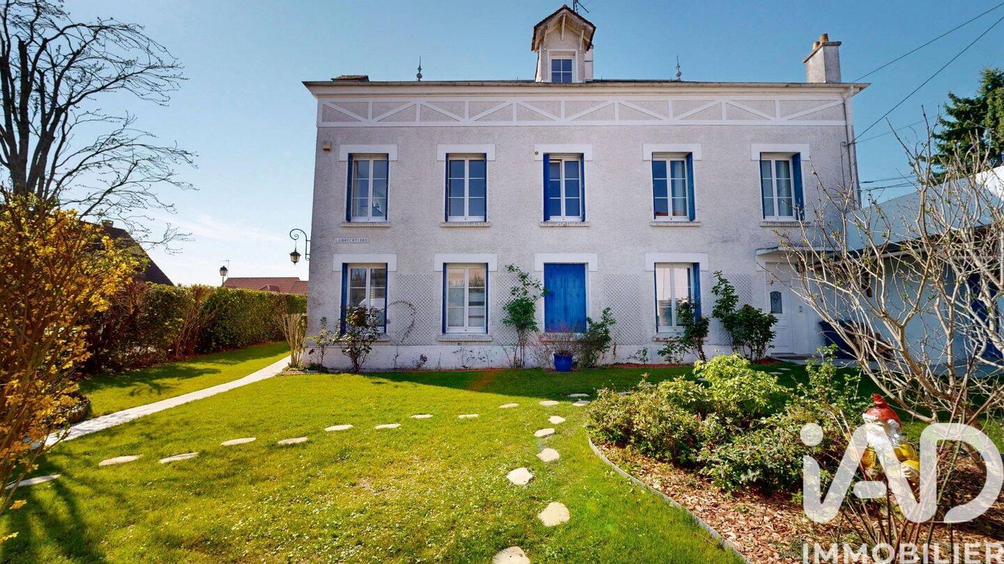 Maison 11 pièces 380 m² · à Meaux · 380 m² · 649 000 €