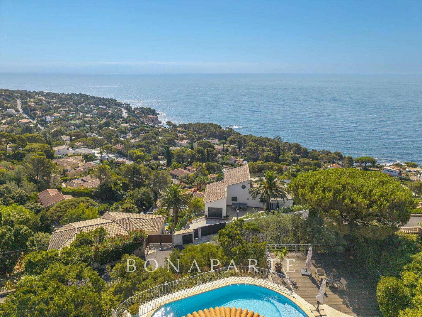 Maison 7 pièces 170 m² · à Roquebrune-sur-Argens · 170 m² · 1 950 000 €