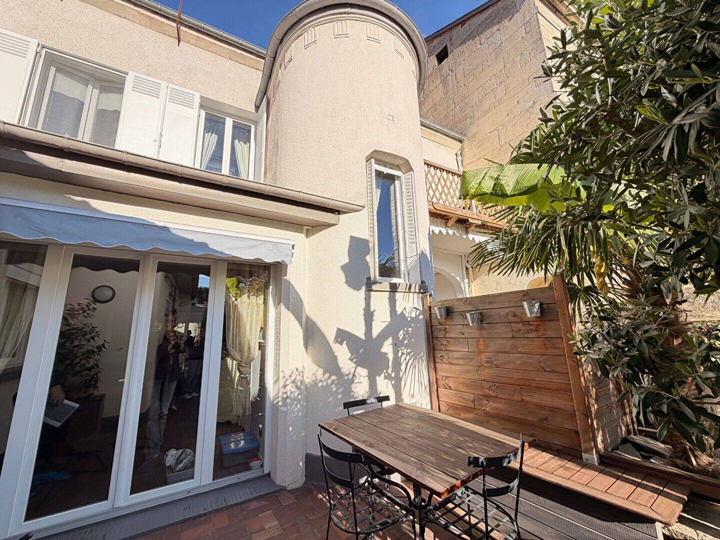 Maison 8 pièces 177 m² · à Noailles · 177 m² · 348 000 €