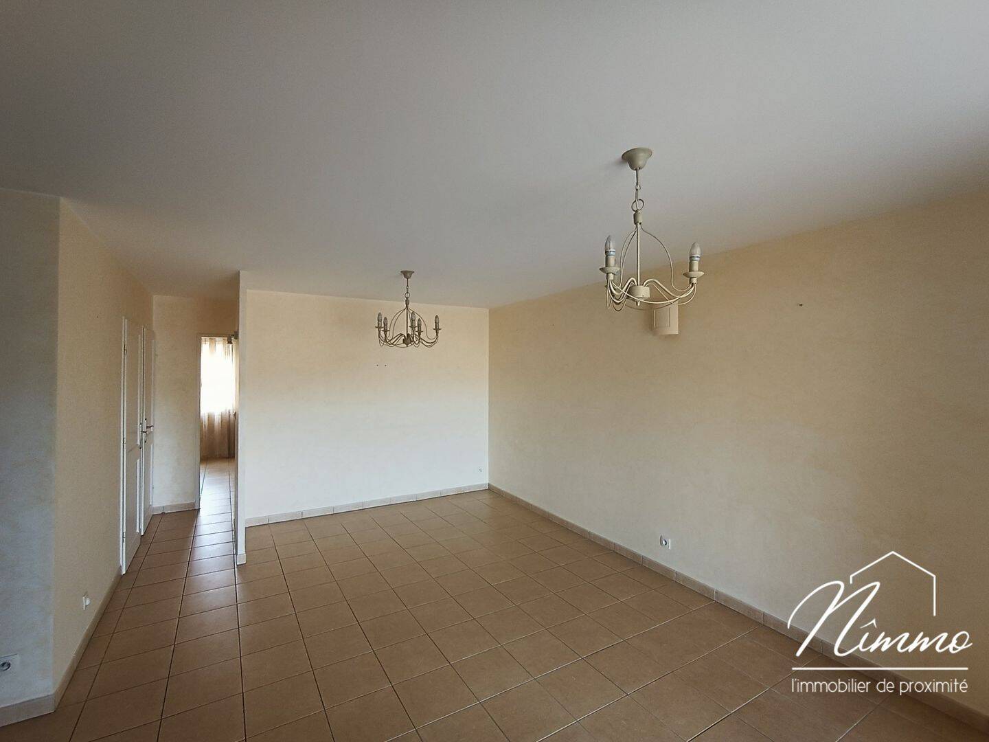 Appartement 3 pièces 65 m² · à Nîmes · 64,9 m² · 815 €/mois