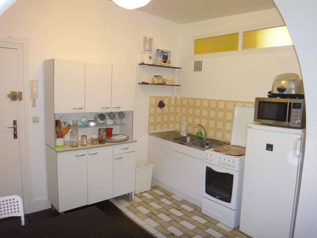 Appartement 1 pièce 24 m² · à Rouen · 23,5 m² · 415 €