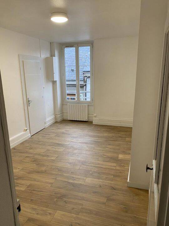 Appartement 2 pièces 43 m² · à Orléans · 43 m² · 600 €