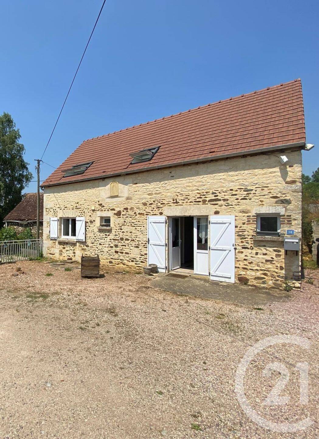 Maison 4 pièces 104 m² · à Écouché-les-Vallées · 104 m² · 577 €/mois