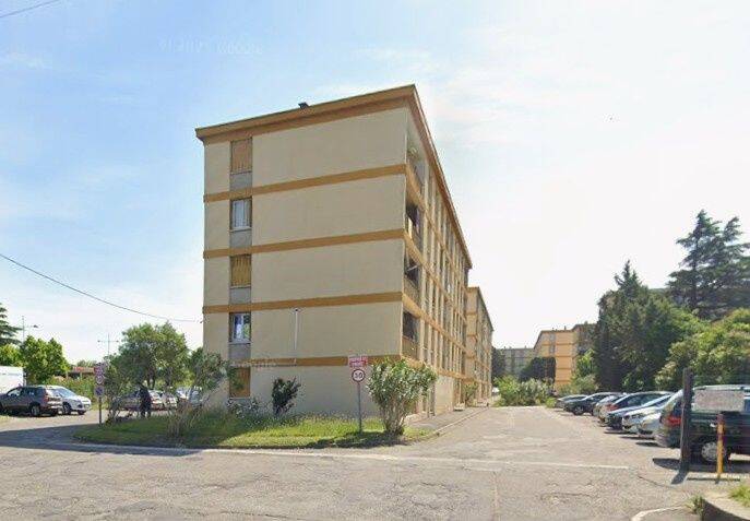 Appartement 4 pièces 74 m² · à Bollène · 74 m² · 59 000 €