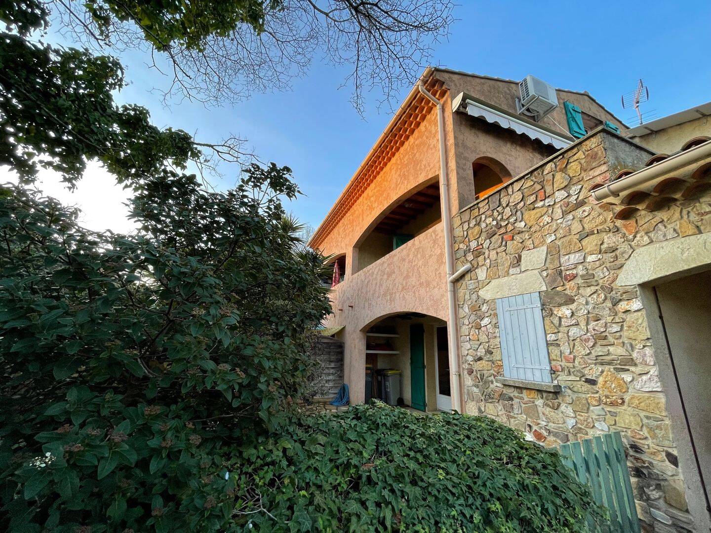 Appartement 3 pièces 51 m² · à Six-Fours-les-Plages · 50,6 m² · 215 000 €