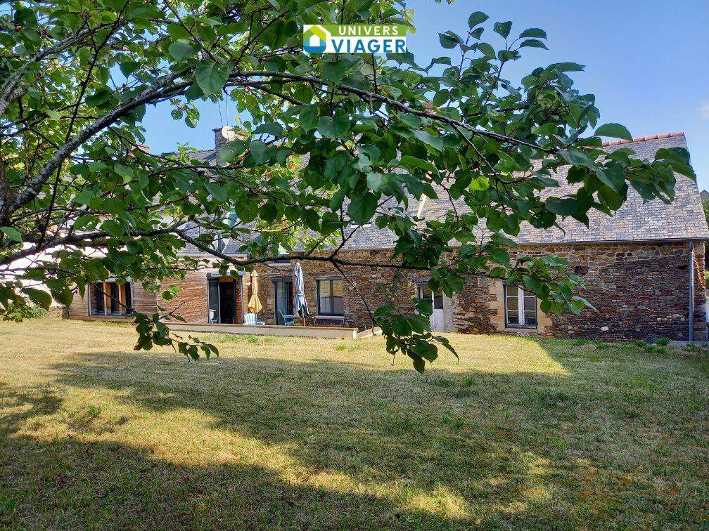 Maison 5 pièces 106 m² · à Pleine-Fougères · 106 m² · 108 000 €
