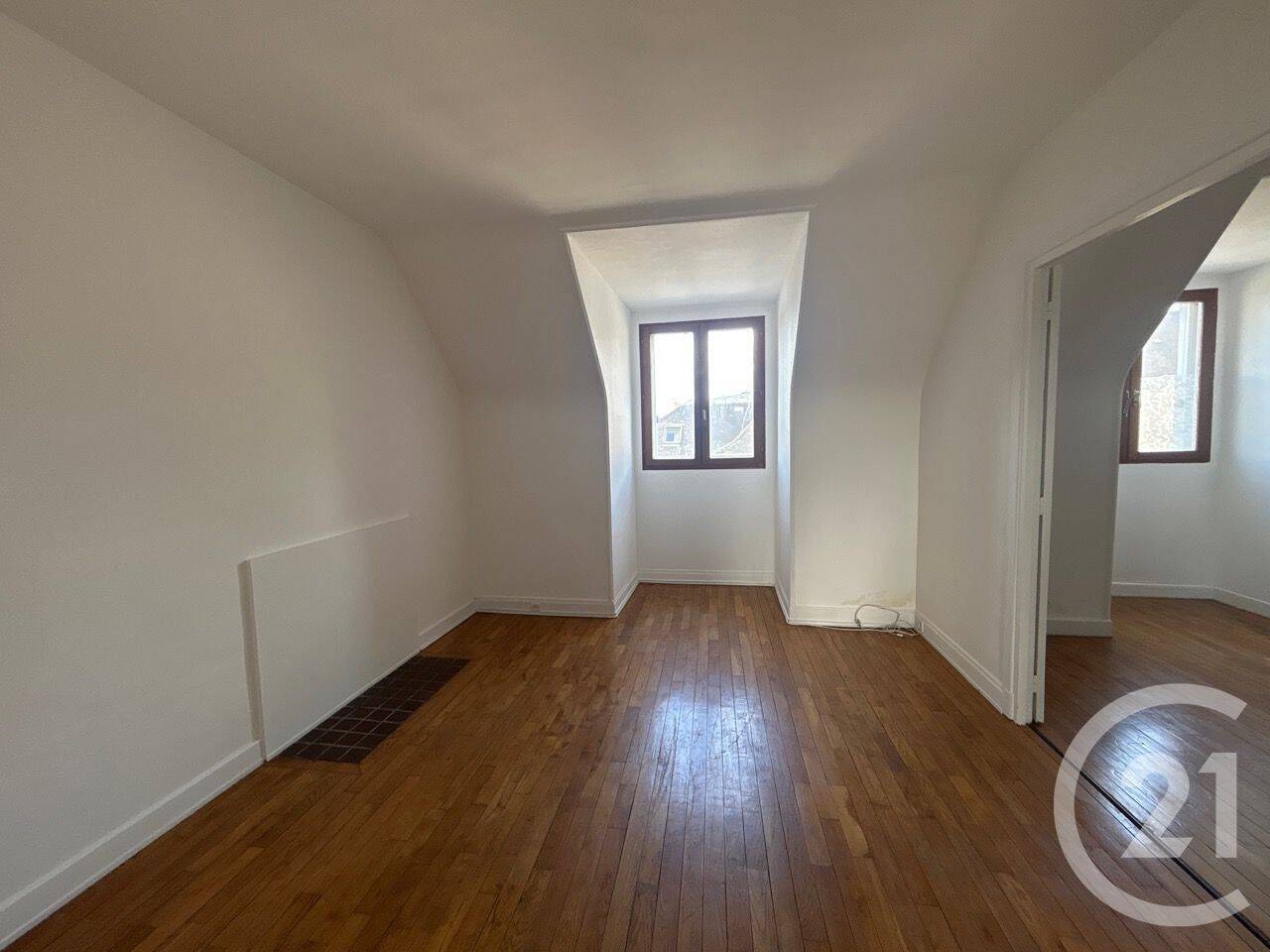 Appartement 2 pièces 47 m² · à Compiègne · 46,6 m² · 145 000 €