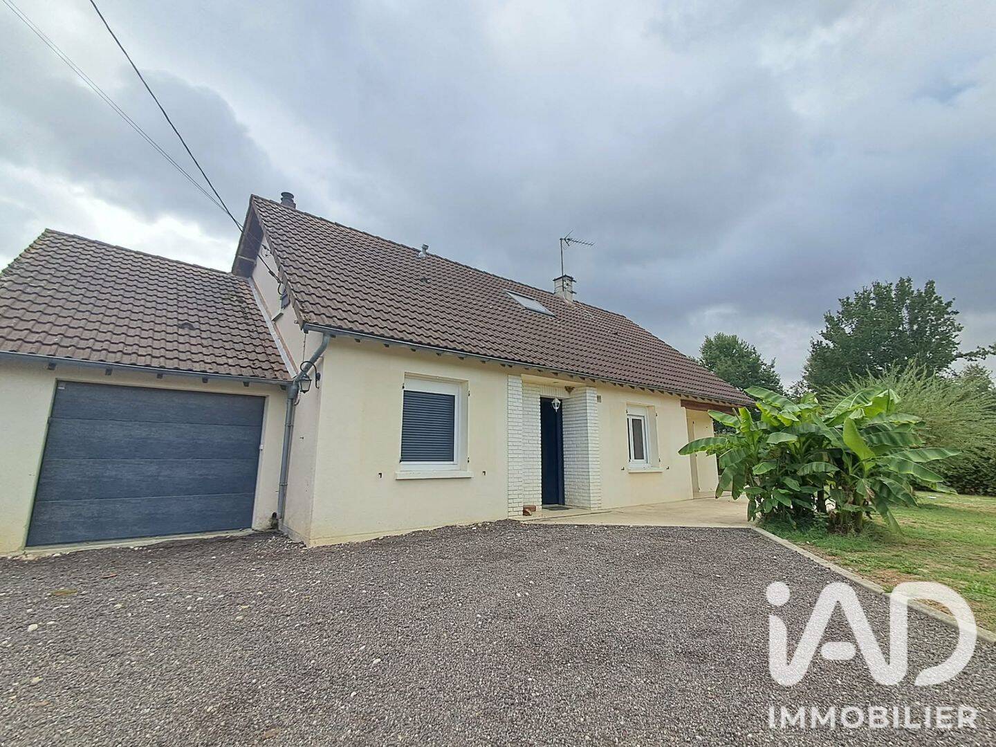 Maison 7 pièces 134 m² · à Soumaintrain · 134 m² · 144 000 €