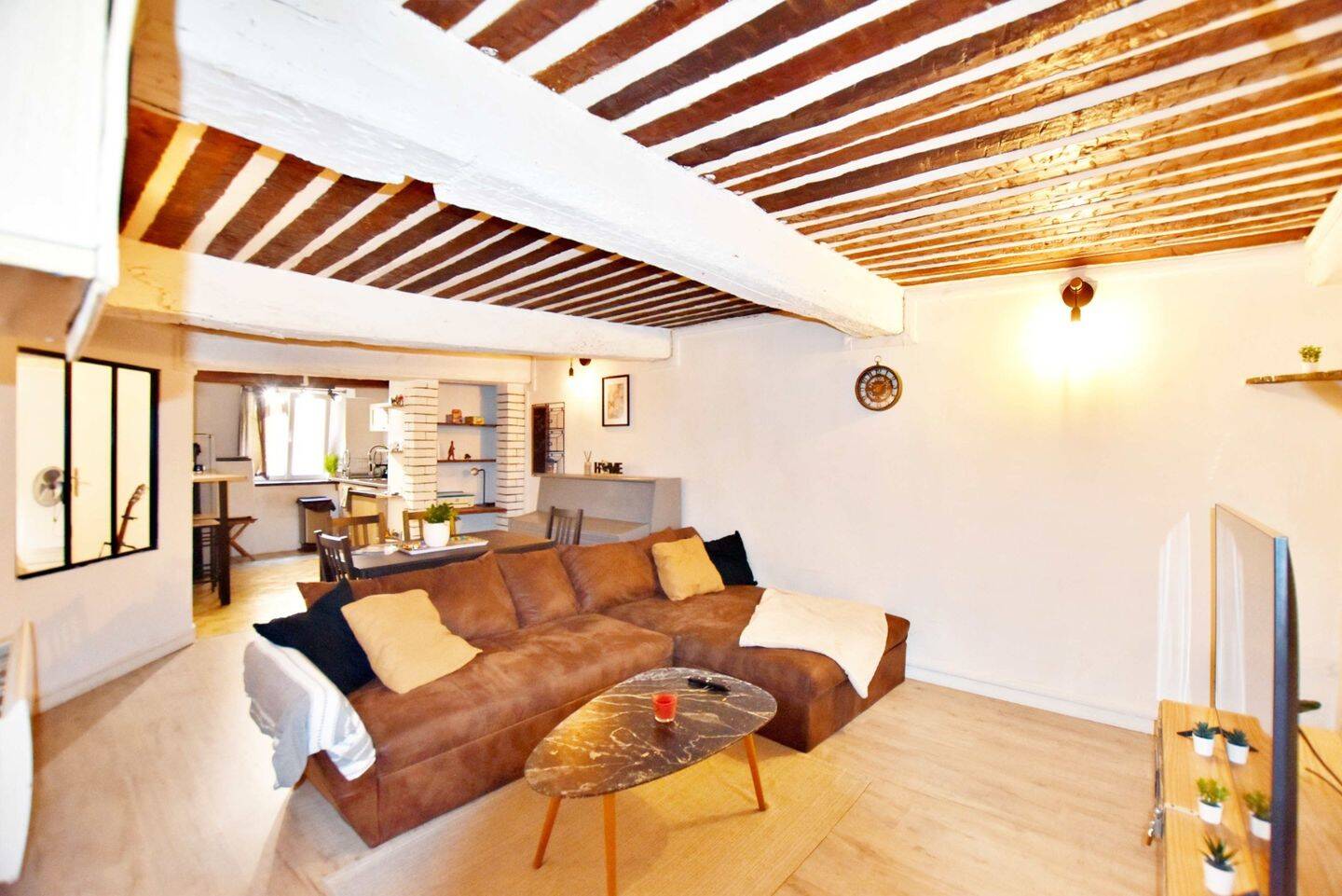Appartement 2 pièces 51 m² · à Toulon · 51 m² · 140 000 €
