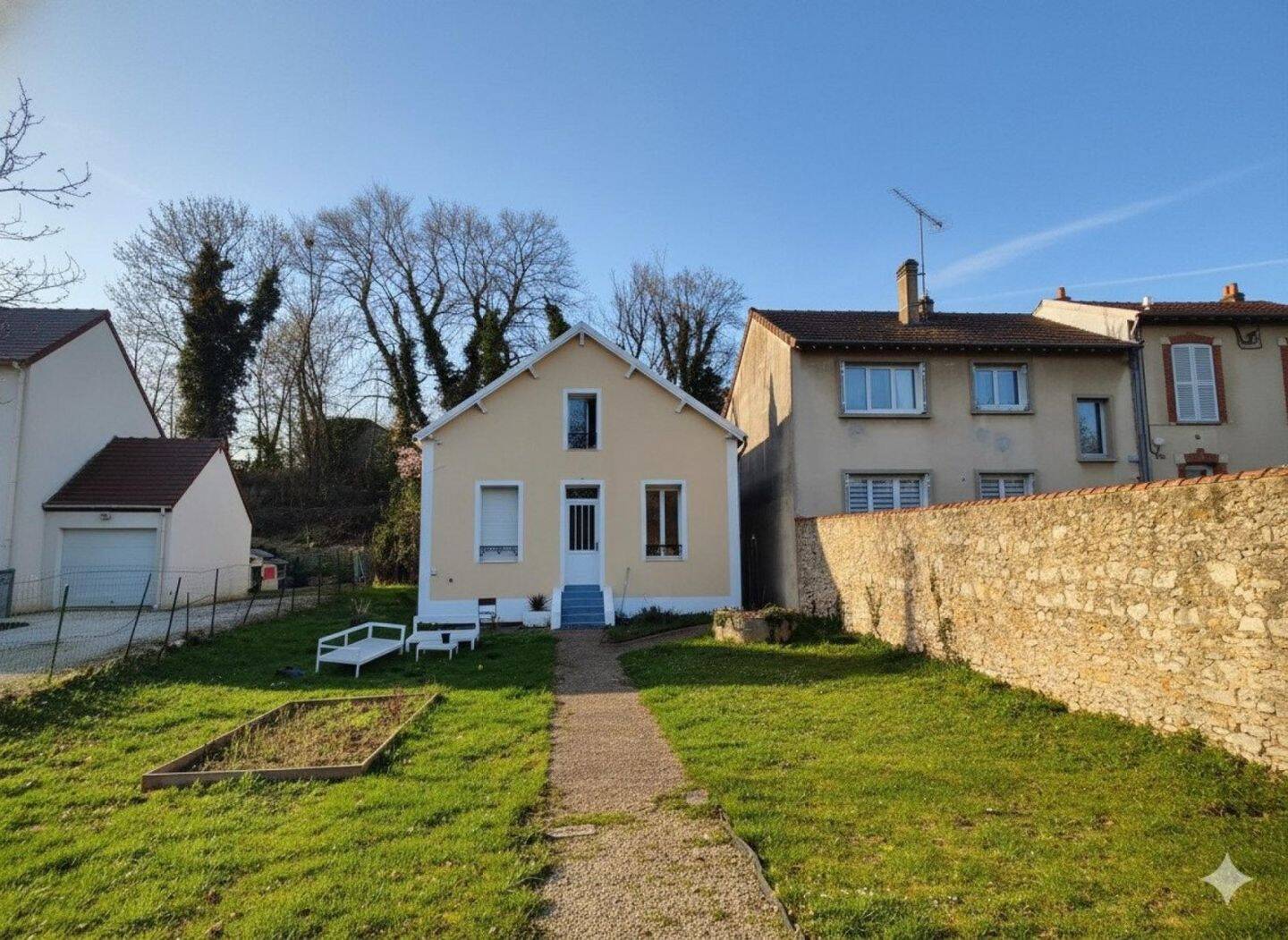 Maison 5 pièces 92 m² · à Melun · 92 m² · 320 000 €